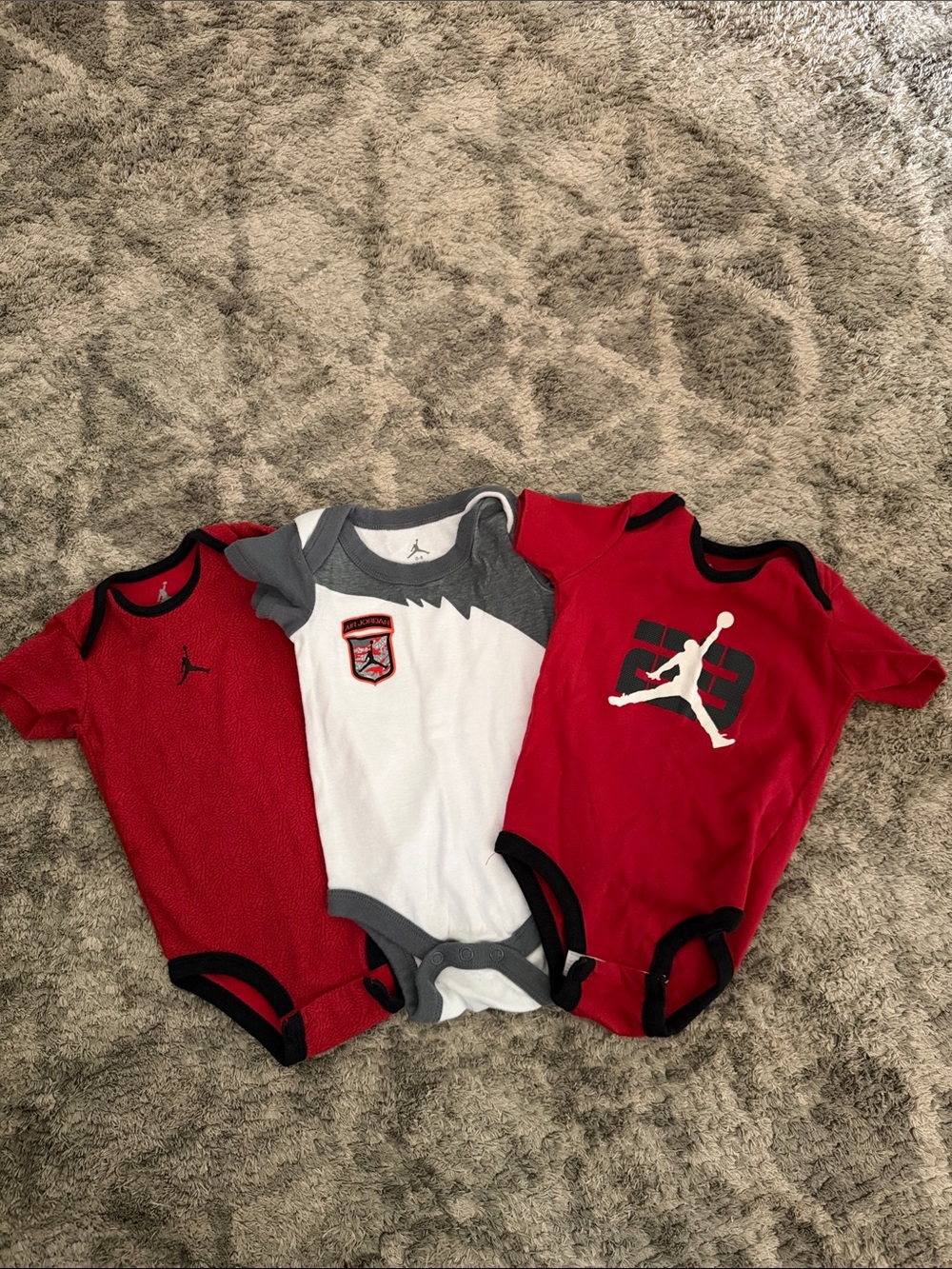 Jordan Baby Bodysuit 3-Pack in Red, White & Gray